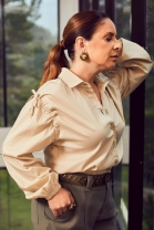 Conjunto de Calça Verde Militar e Camisa Cropped Palha 