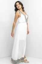 Vestido Longo Voil Bordado Decote V Fenda Frontal Branco