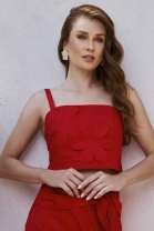 Conjunto de Saia e Cropped de Al&ccedil;a com Flores 3D Vermelho