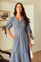 Vestido Midi Abertura nas Costas Azul