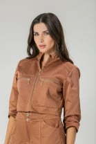 Conjunto de Calça e Jaqueta Cropped Marrom