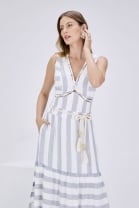 Vestido Longo Recortes Frontais Listrado 