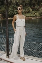 Conjunto de Calça Listrada e Blusa de Alça Off White 