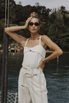 Conjunto de Calça Listrada e Blusa de Alça Off White 