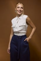 Conjunto de Calça Azul Marinho e Cropped Listrado