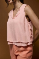 Conjunto de Calça com Decote em V Salmão