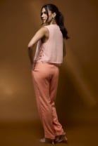 Conjunto de Calça com Decote em V Salmão