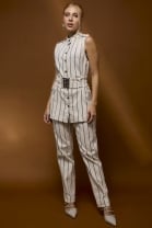 Conjunto de Calça e Maxi Colete com Cinto Listrado 