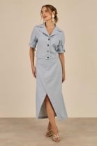 Conjunto de Saia Midi e Camisa Cropped Azul