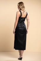 Vestido em Couro Midi Preto 