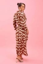 Vestido Midi Manga Longa Marrom Estampado 