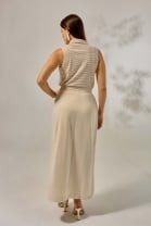 Conjunto de Saia e Blusa Gola Polo Bege 
