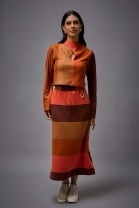 Conjunto de Saia Midi e Blusa Colorida Listrada 