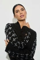 Conjunto de Saia e Blazer Cropped Preto 