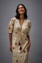 Vestido Midi Mangas 3/4 Cru Bordado 