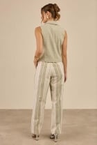 Conjunto de Calça Listrada e Colete Verde