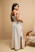 Vestido Longo em Detalhes Listrado Cru