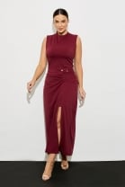 Conjunto de Saia Mídi e Blusa Gola Alta Vinho