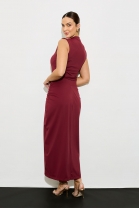 Conjunto de Saia Mídi e Blusa Gola Alta Vinho