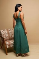 Vestido Longo em Decote V Verde