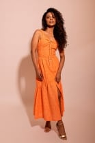 Vestido Midi Fluido Bordado Laranja 