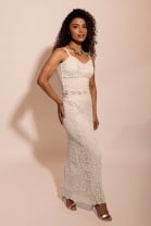 Conjunto de Saia Longa e Cropped em Crochê Cru 