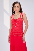 Vestido Midi Fluido Bordado Vermelho