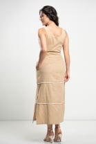 Vestido Midi Reto com Fentas Laterais Bege