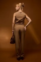 Conjunto de Calça e Colete Marrom 