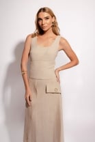 Conjunto de Saia e Blusa com Decote Quadrado Cru