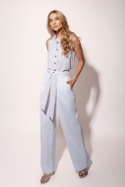 Conjunto de Calça Branca e Colete Listrado