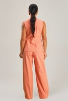 Conjunto de Calça e Colete Laranja