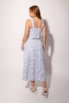 Conjunto Bordado de Saia e Blusa Cropped Listrado