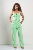 Macacão Recortes no Busto Verde