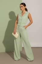 Conjunto de Cal&ccedil;a e Colete com Decote em V Verde