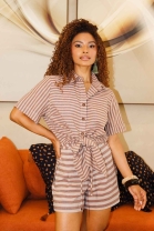 Conjunto de Short e Camisa Marrom Listrado