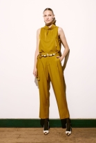 Conjunto Acetinado de Cal&ccedil;a e Blusa Mostarda