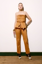 Conjunto de cal&ccedil;a e blusa Tomara que Caia Caramelo