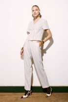 Conjunto de Cal&ccedil;a e Blazer Manga Curta Listrado