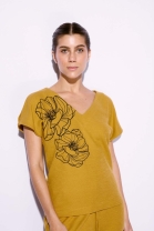 Conjunto de Cal&ccedil;a e Blusa com Decote V Mostarda