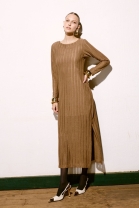 Vestido Mídi com Manga Longa Marrom