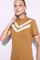 Vestido M&iacute;di com Z&iacute;per Frontal Caramelo