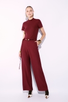 Conjunto de Calça e Blusa Gola Alta Vinho