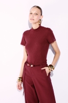 Conjunto de Calça e Blusa Gola Alta Vinho