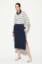 Conjunto de Saia Mídi e Blusa Listrada