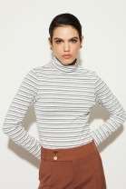 Blusa Manga Longa e Gola Alta Listrada Preta