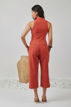 Conjunto de Cal&ccedil;a Pantacourt e Blusa Terra