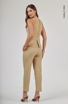 Conjunto Calça e Blusa com Cinto de Feixo Metalico