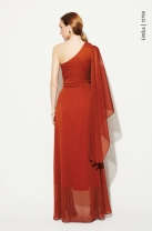 Vestido Longo com Decote Assimétrico Marrom