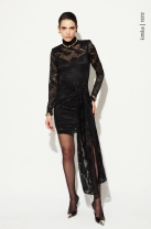 Vestido Curto com Renda Preta